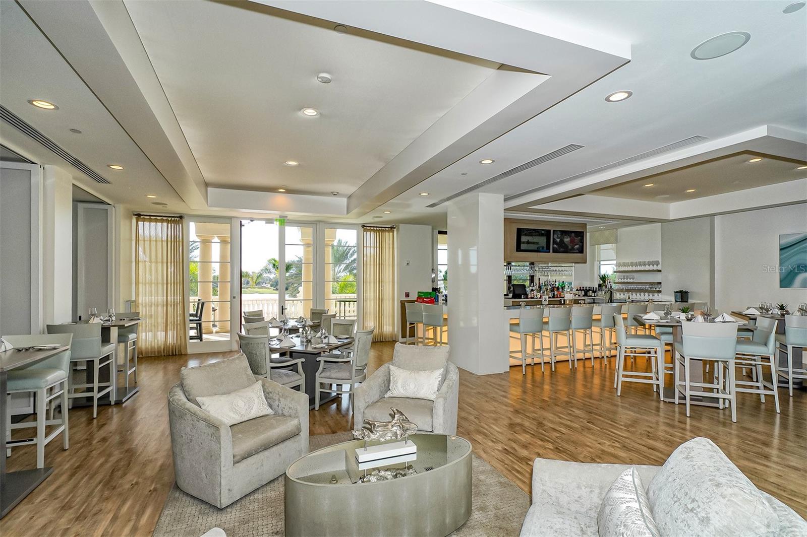 8339 LUCERNE LOOP