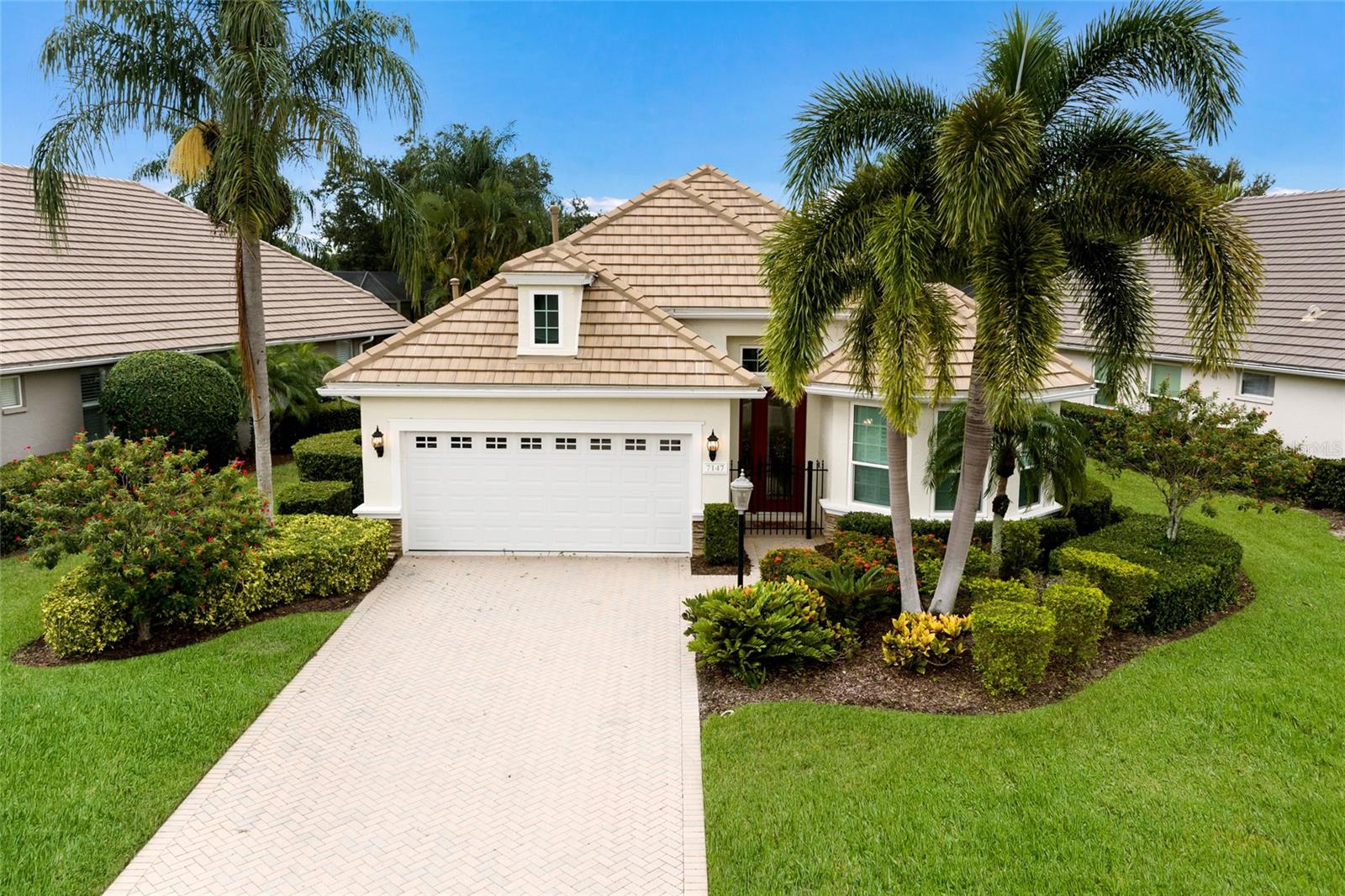 7147 SANDHILLS PL