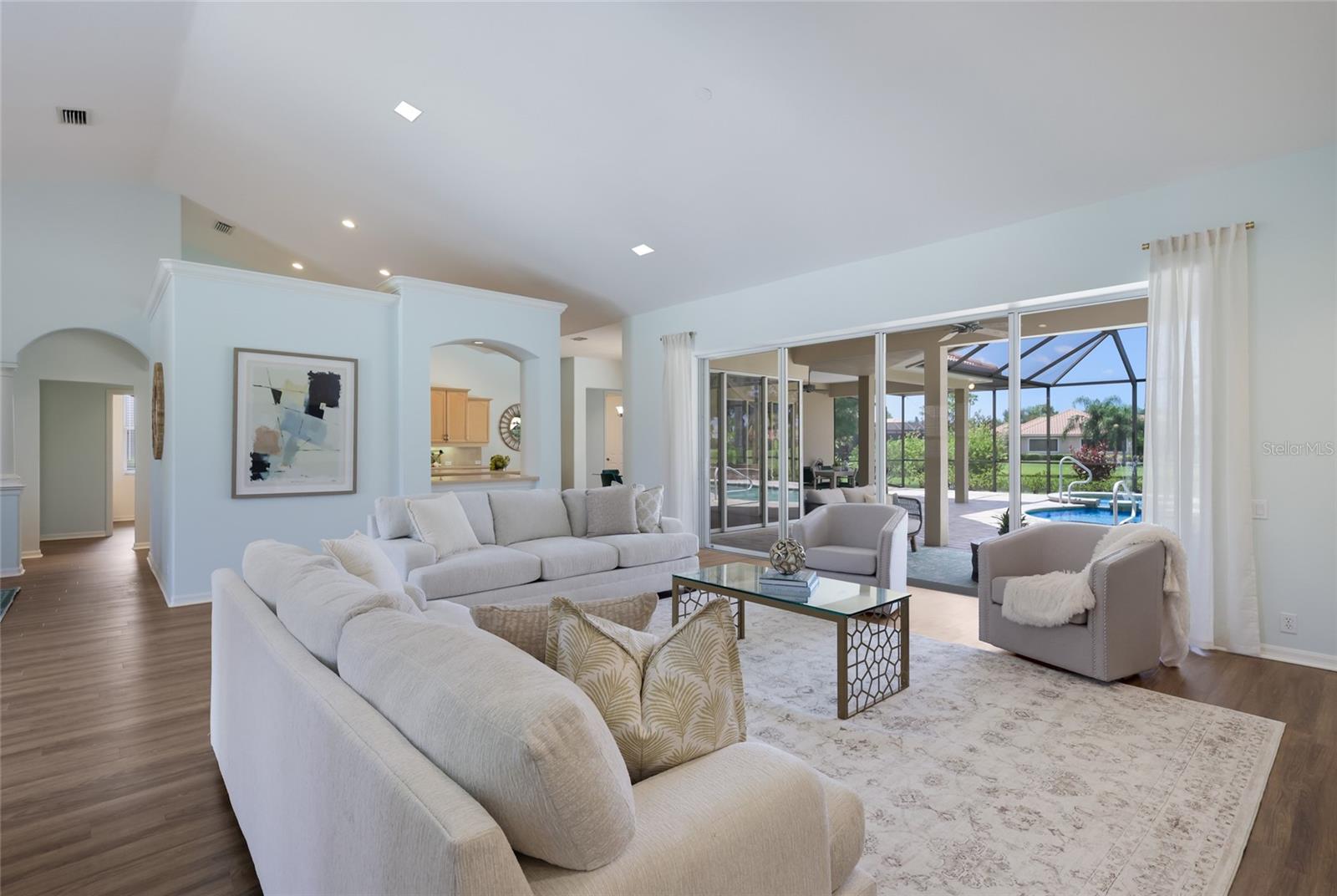 7219 ASHLAND GLN