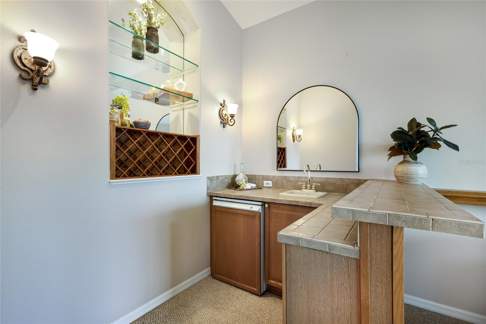 7219 ASHLAND GLN