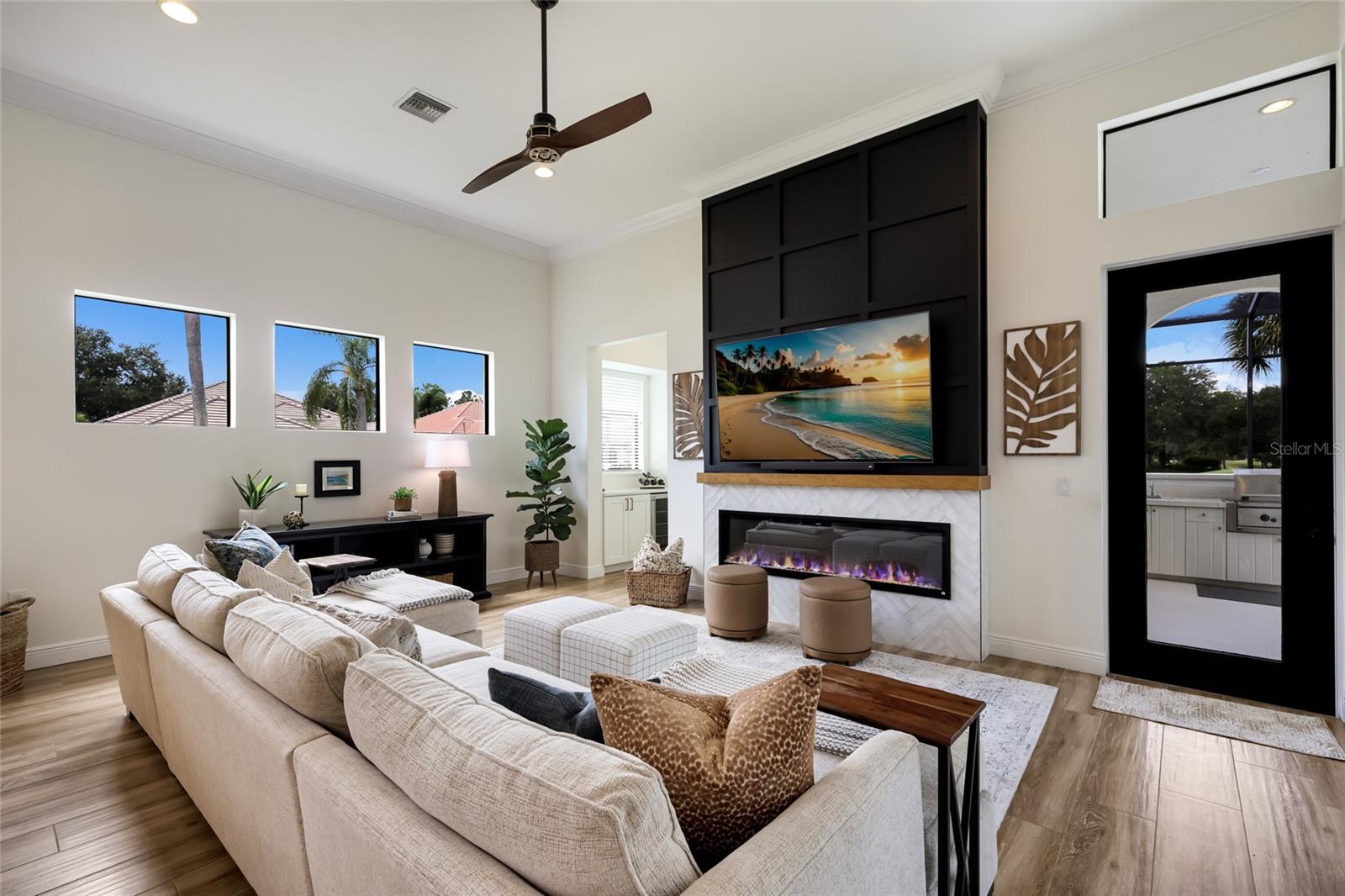 13994 SIENA LOOP