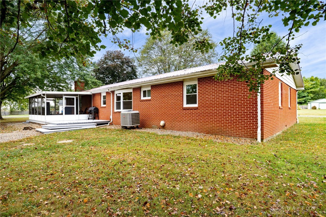 75 Country Manor Drive SE