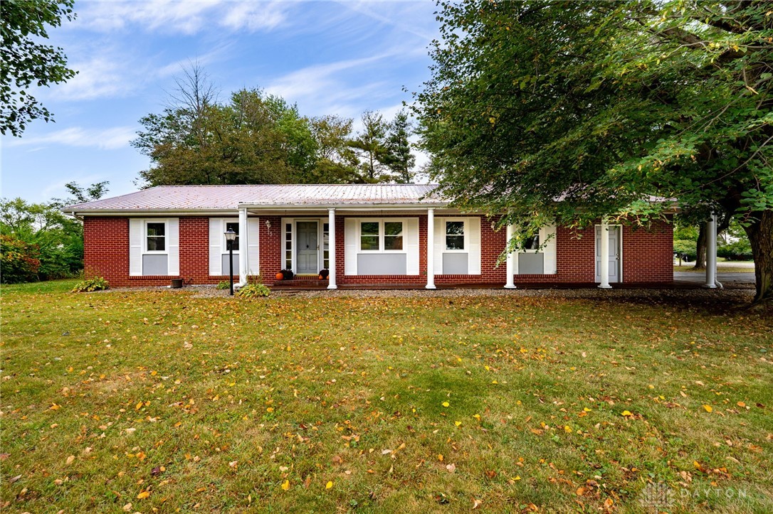 75 Country Manor Drive SE