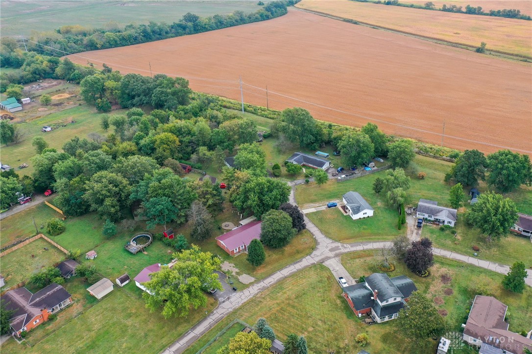 75 Country Manor Drive SE