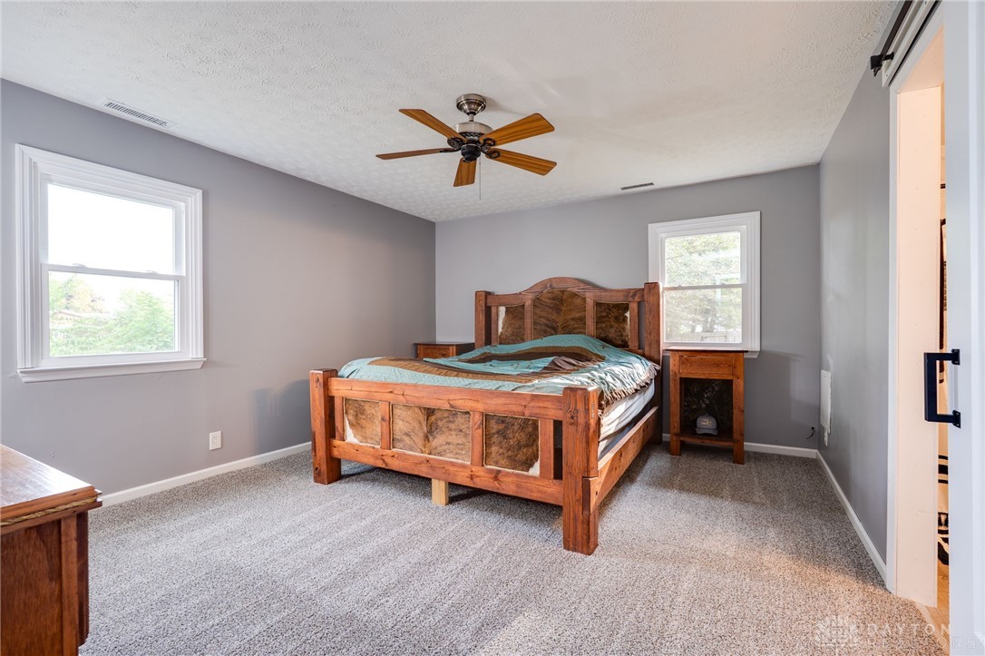 75 Country Manor Drive SE