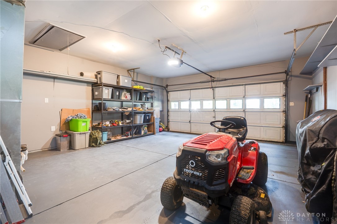 75 Country Manor Drive SE