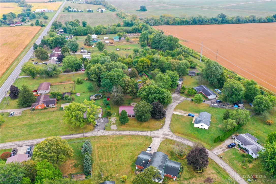 75 Country Manor Drive SE