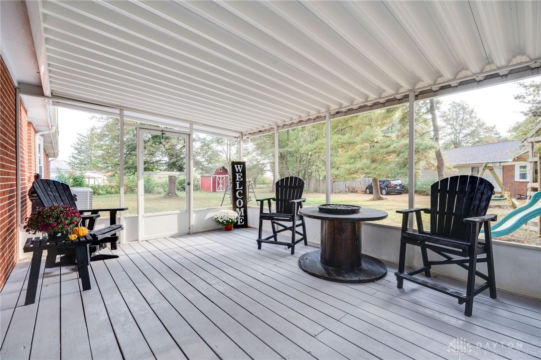 75 Country Manor Drive SE