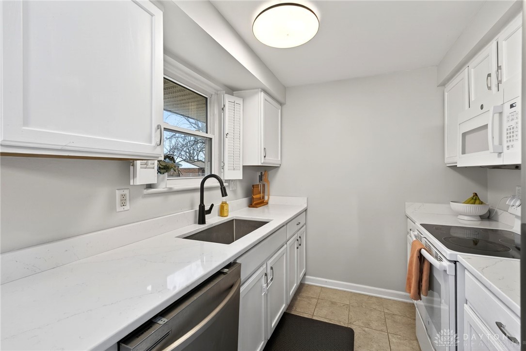 6949 Shellcross Drive