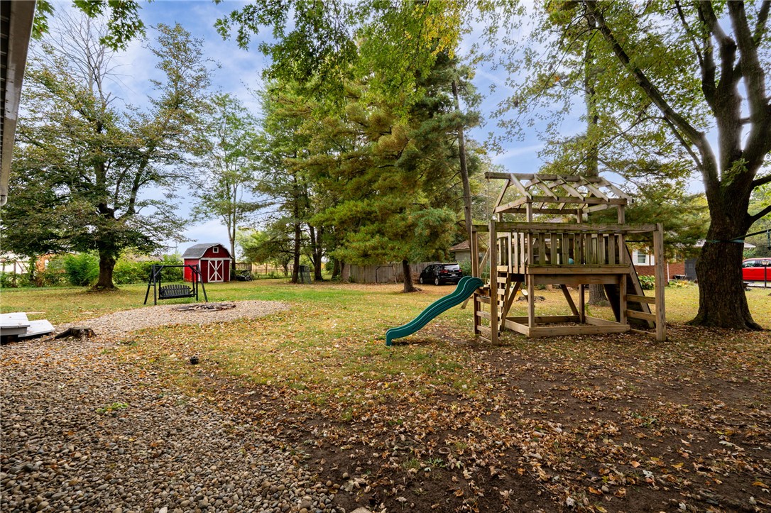 75 Country Manor Drive SE