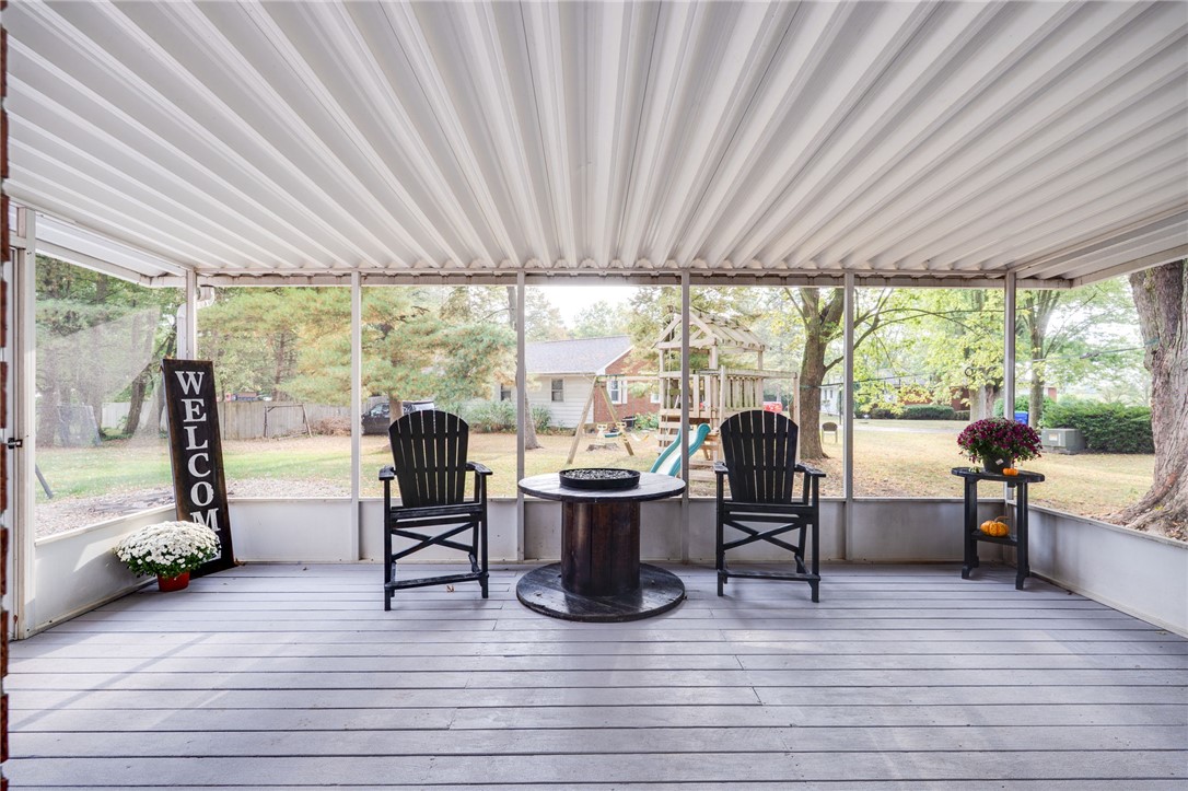 75 Country Manor Drive SE