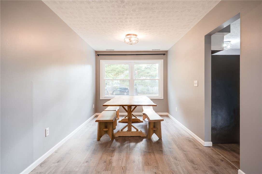 75 Country Manor Drive SE