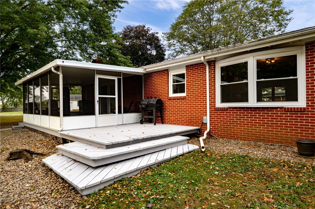 75 Country Manor Drive SE