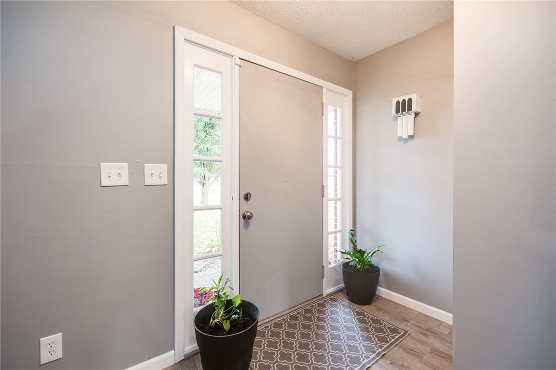 75 Country Manor Drive SE