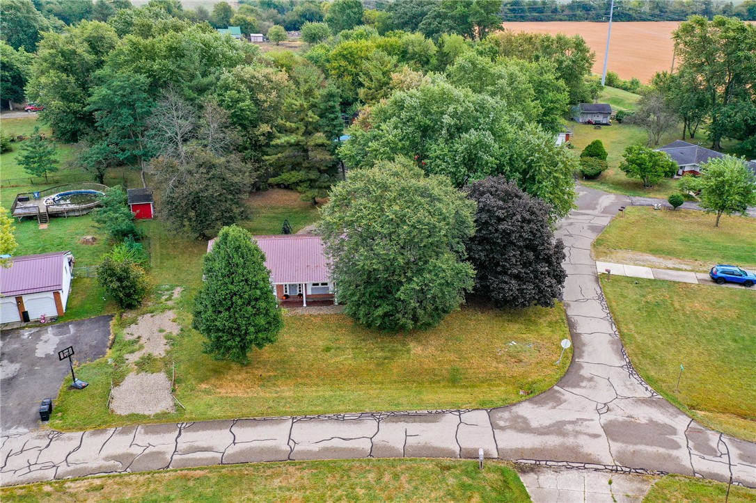 75 Country Manor Drive SE