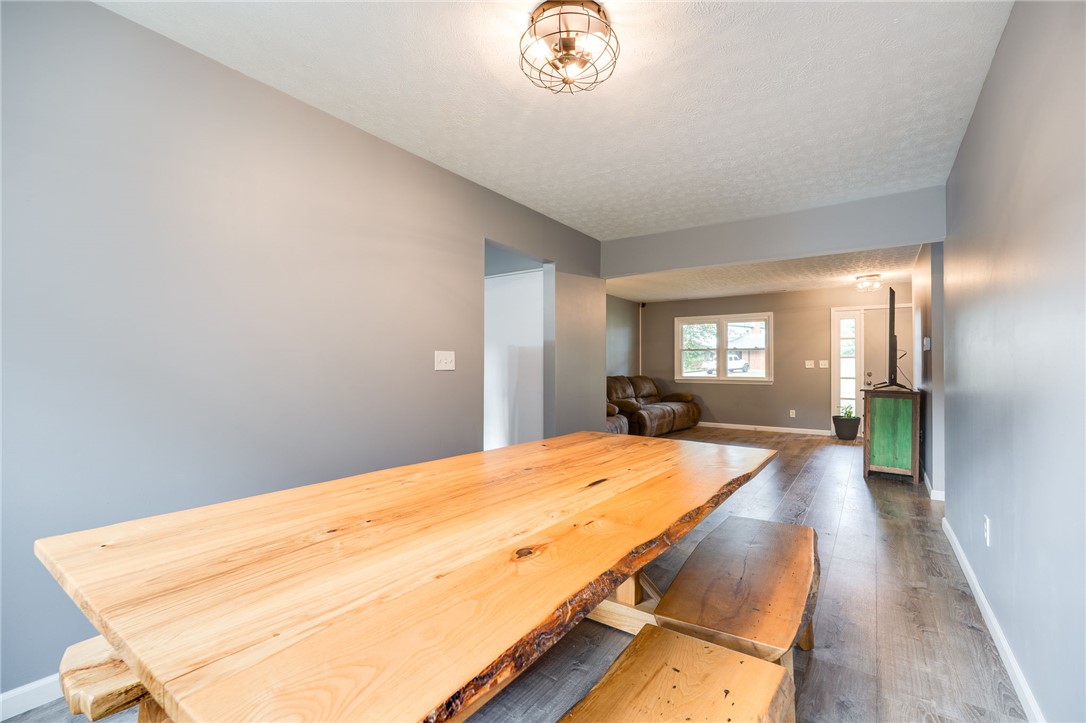 75 Country Manor Drive SE