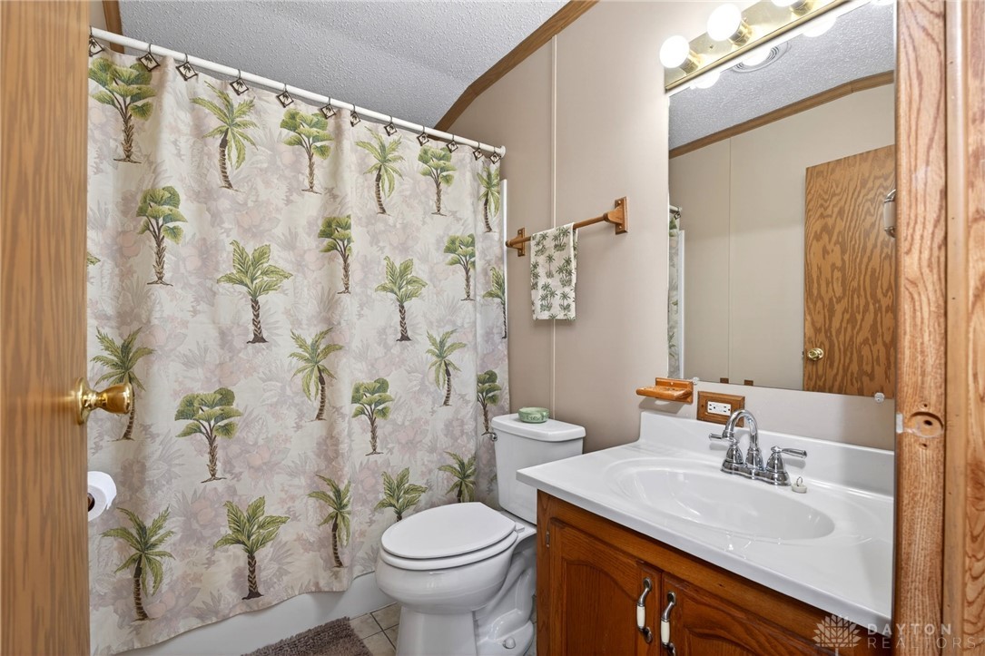 12245 Rhonda Drive