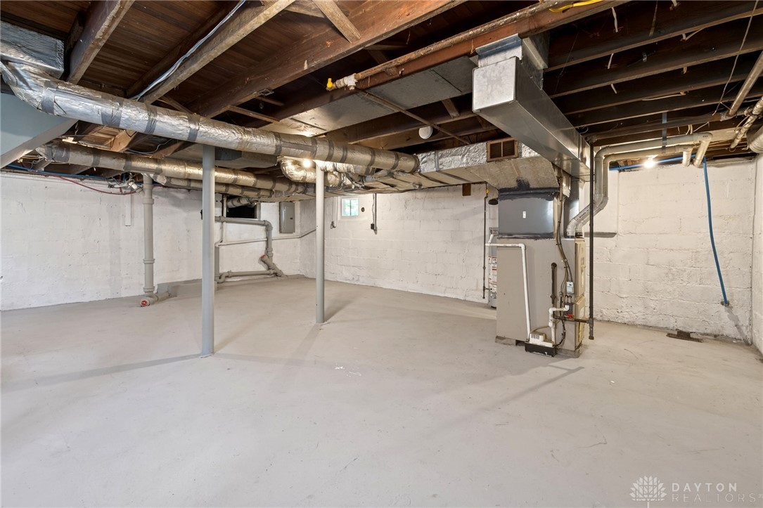 1111 Broadway Street