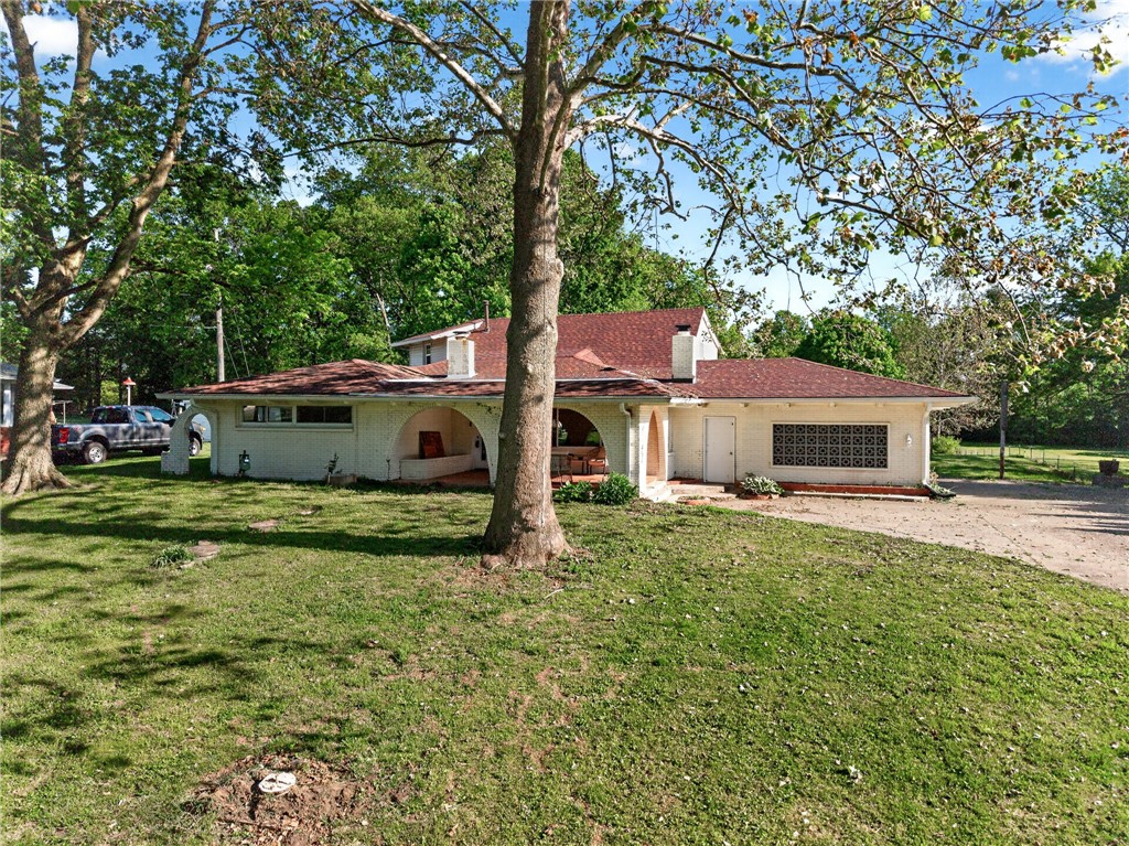 2684 Arthur Road