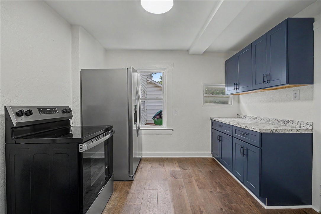 863 Sherman Avenue