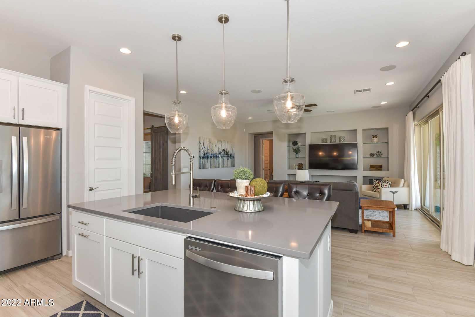 9661 W Patrick Lane