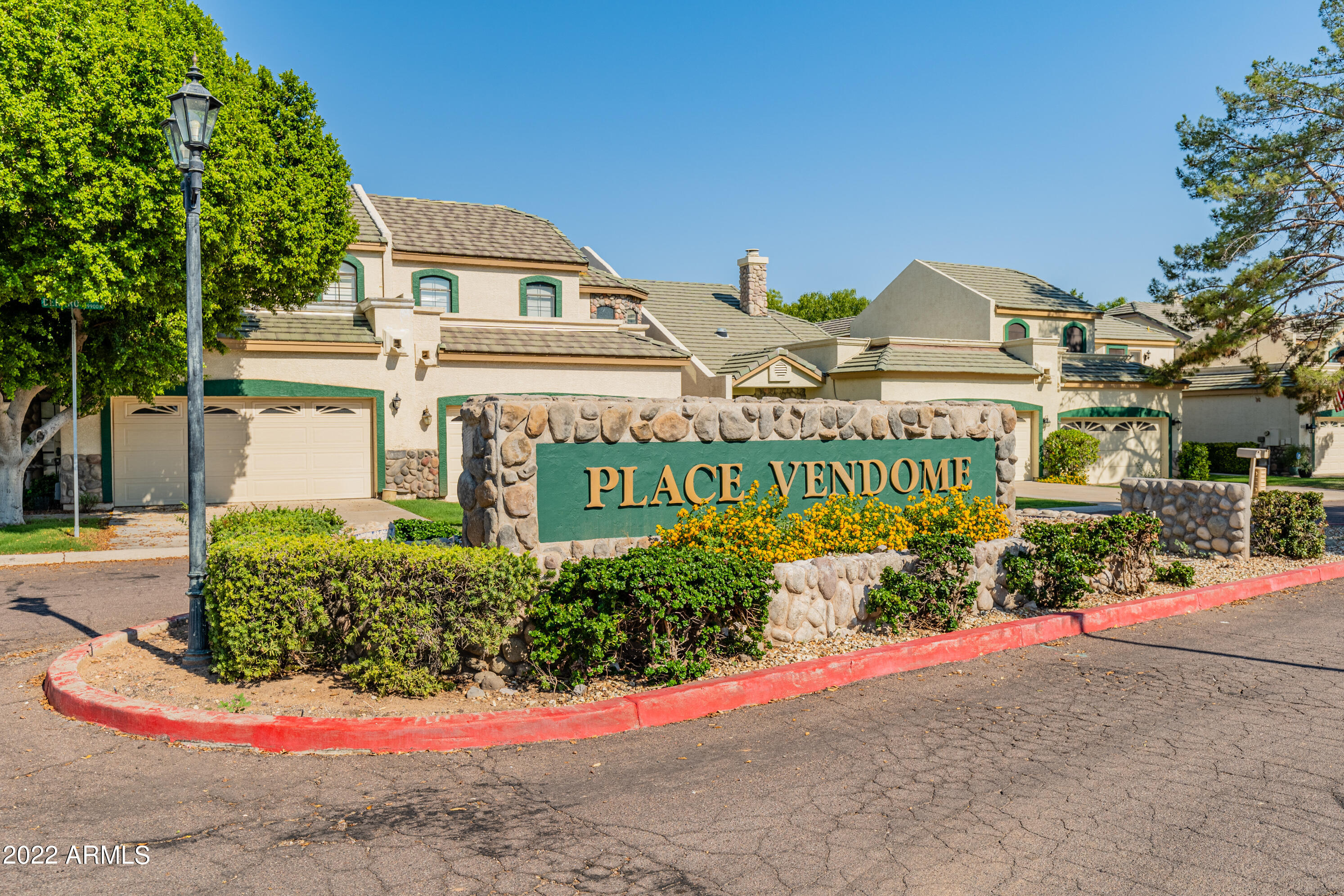 7477 W DENARO Drive