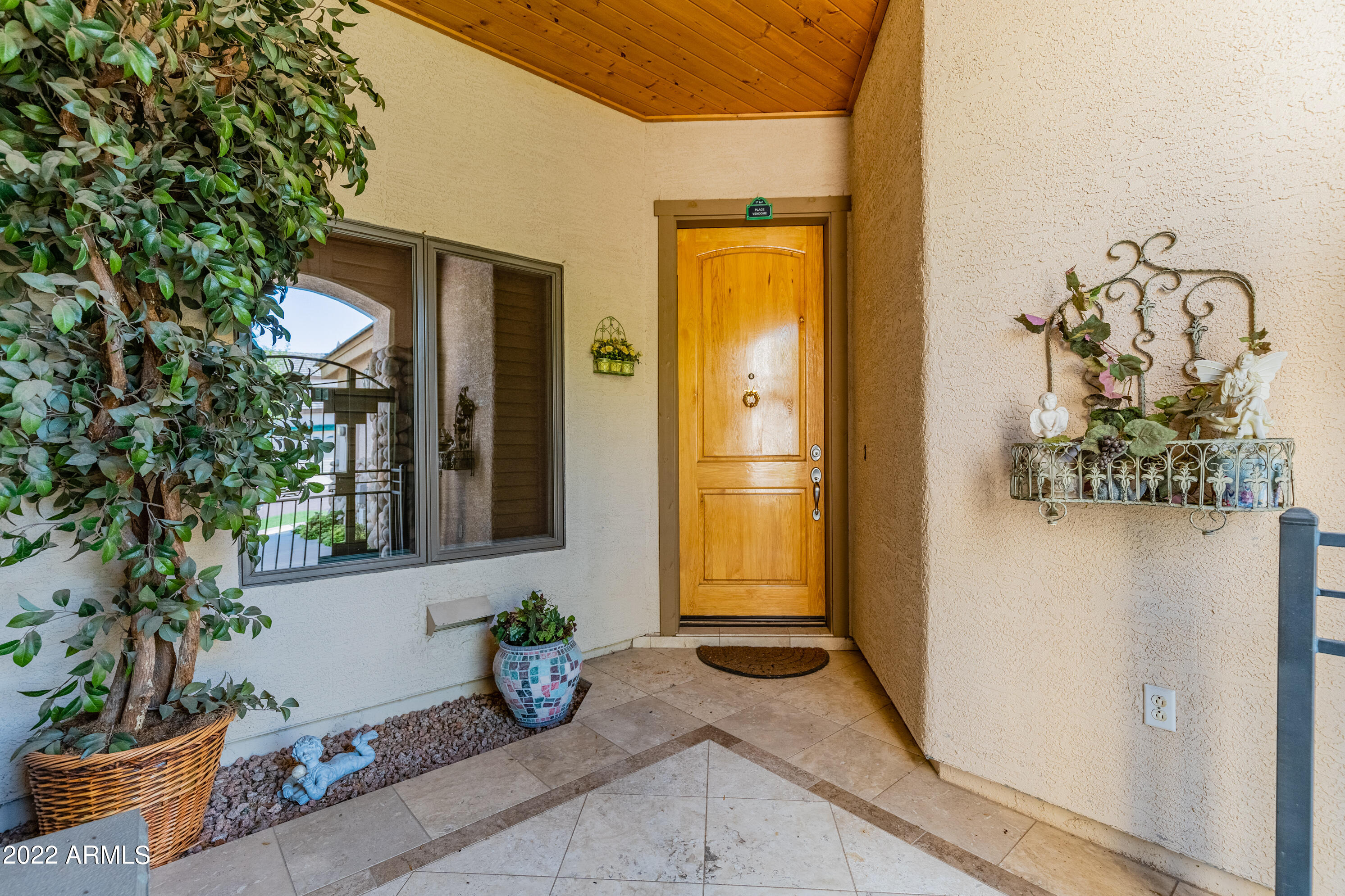 7477 W DENARO Drive