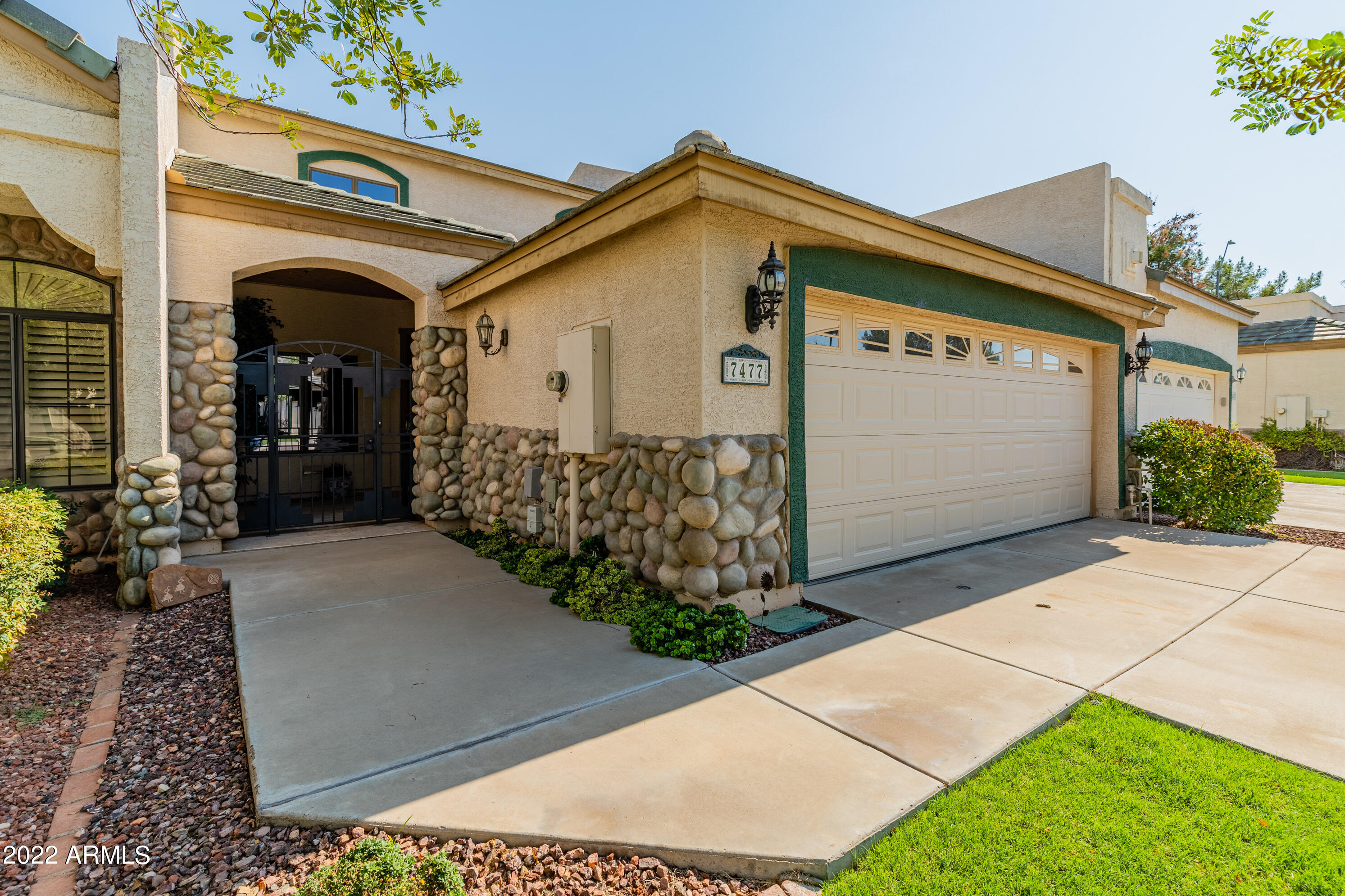 7477 W DENARO Drive