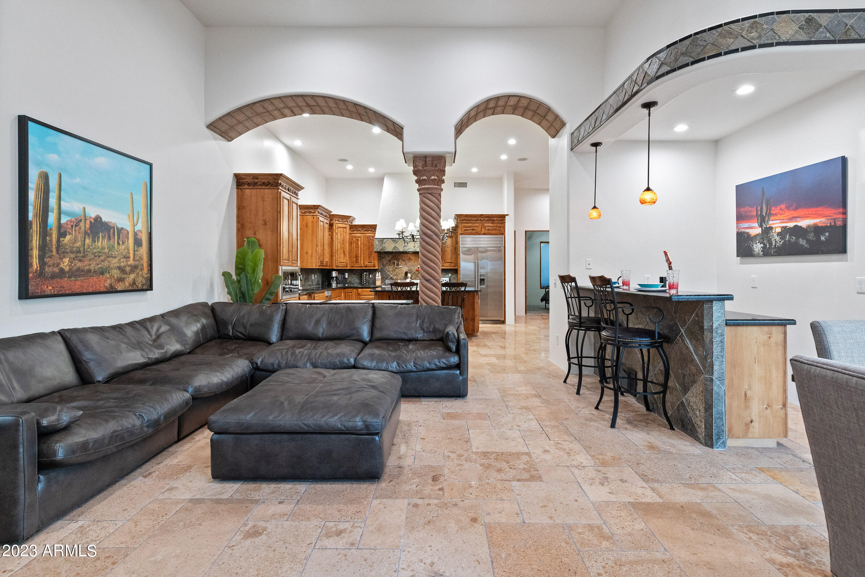 5529 W PINNACLE HILL Drive