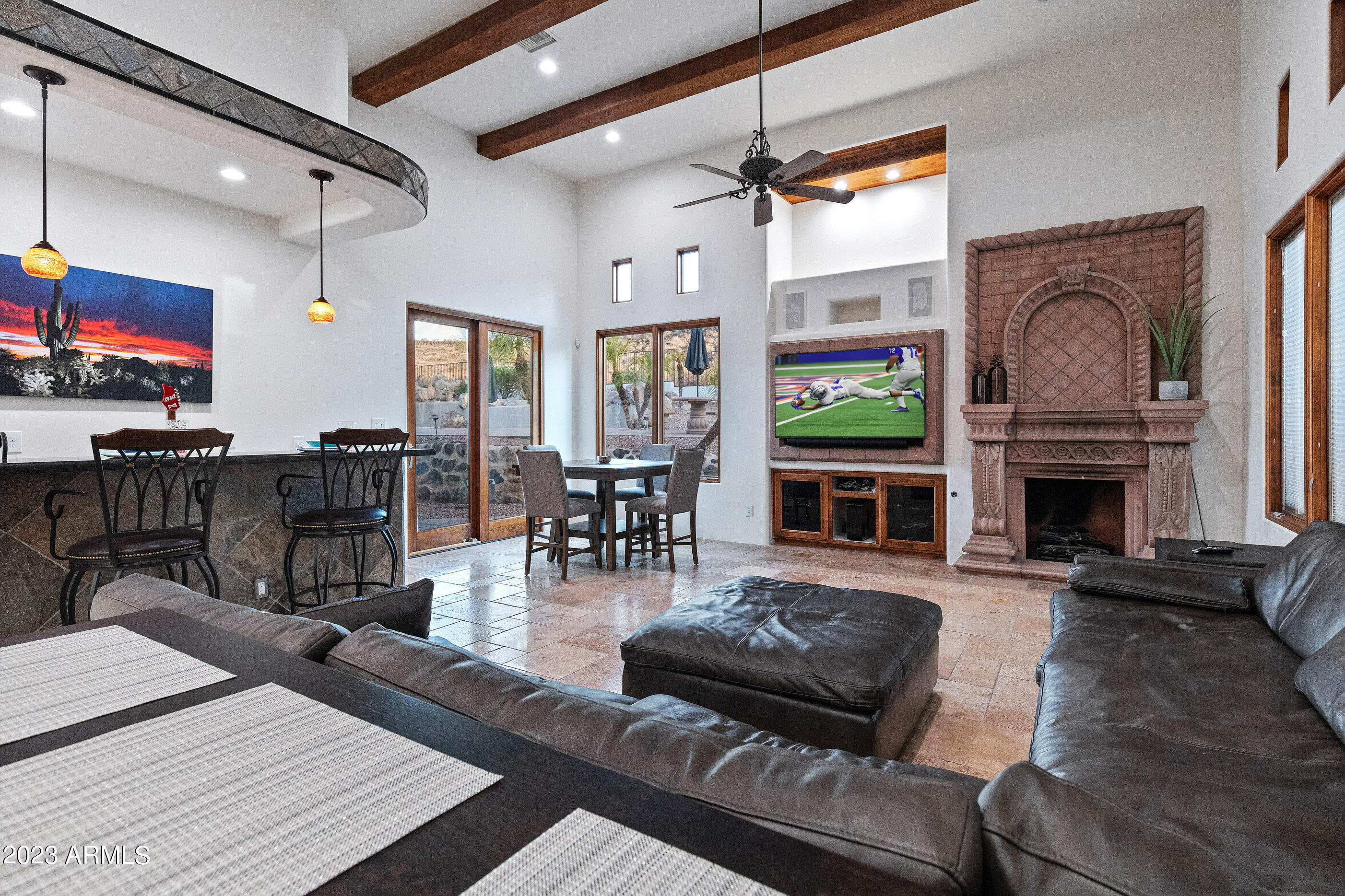 5529 W PINNACLE HILL Drive