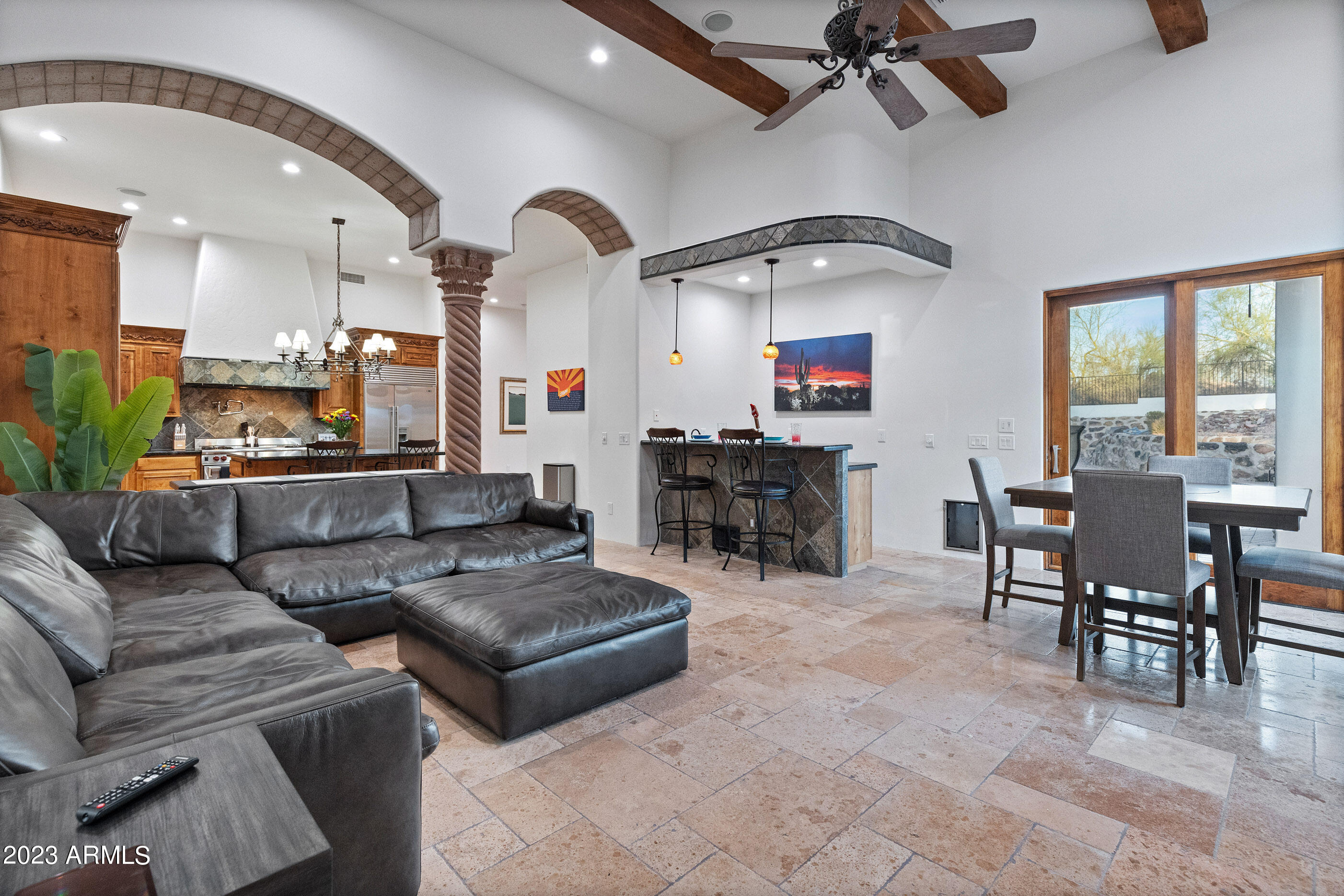 5529 W PINNACLE HILL Drive