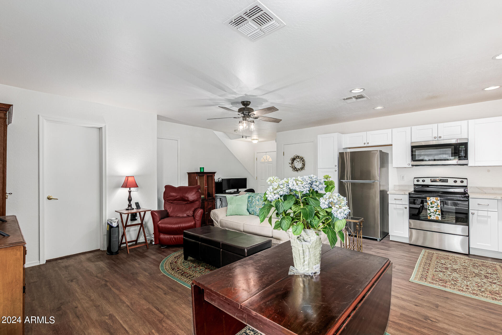 15621 N 29TH Place