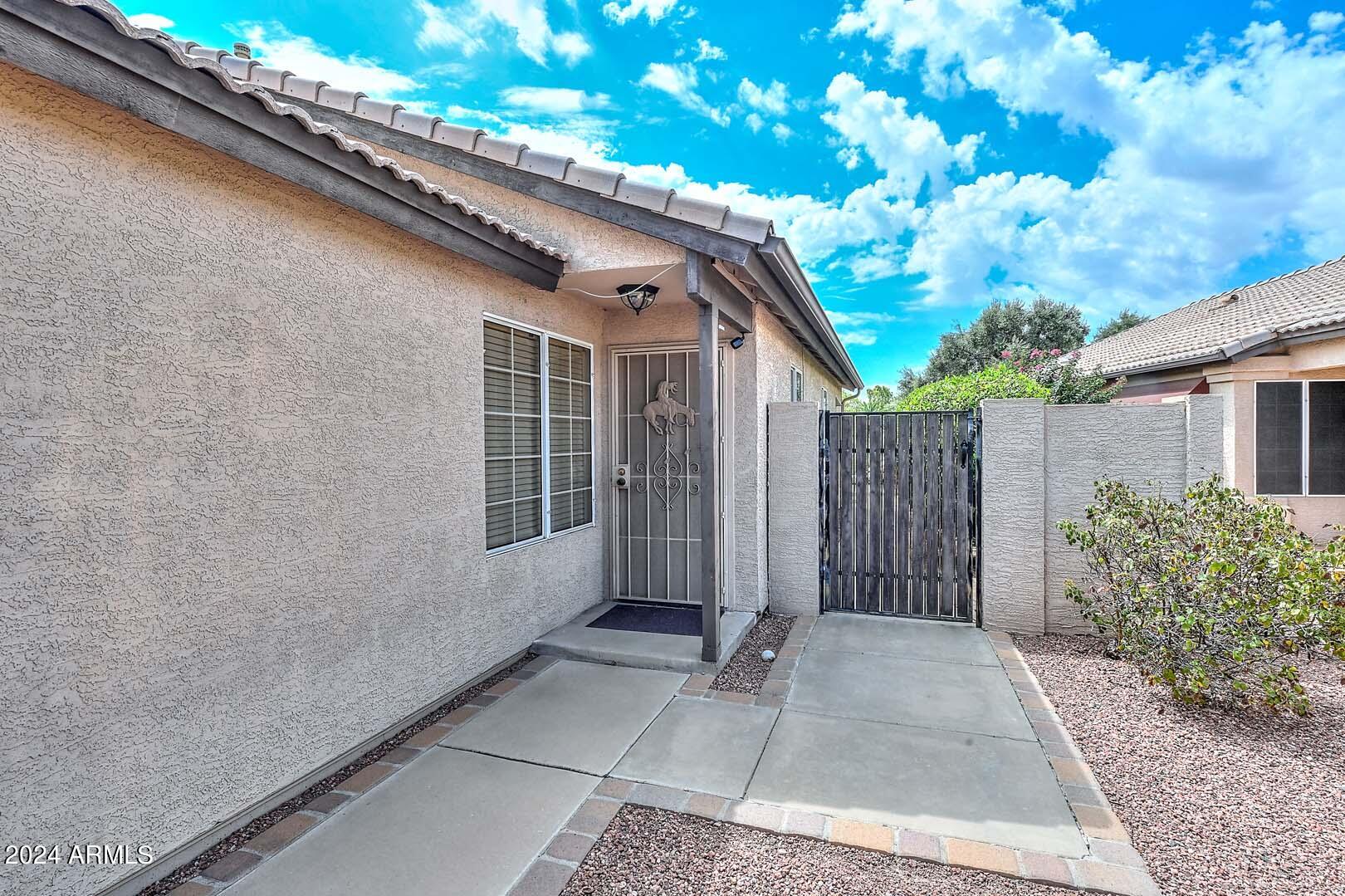10509 W RUNION Drive