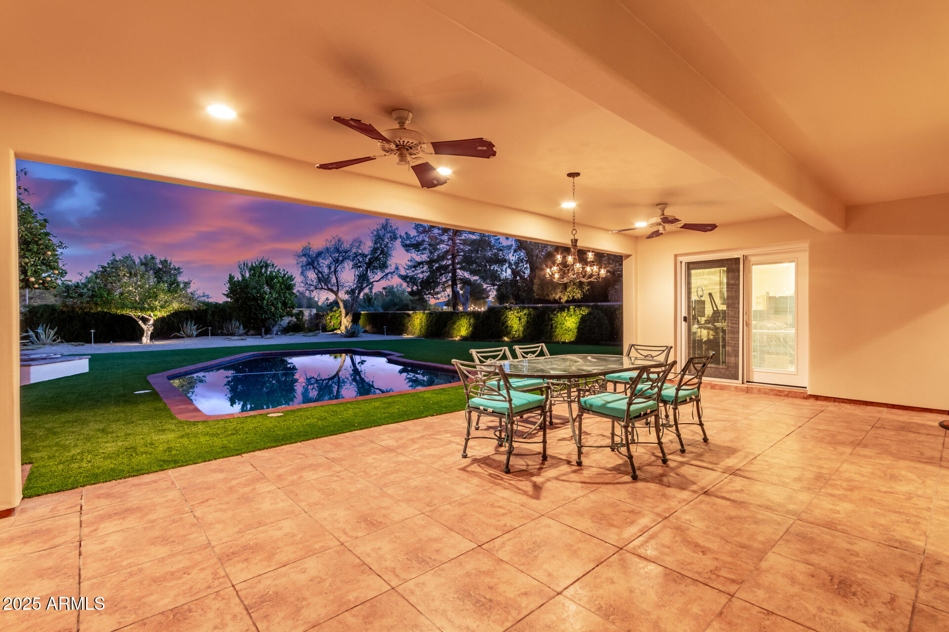 10243 N 58TH Place