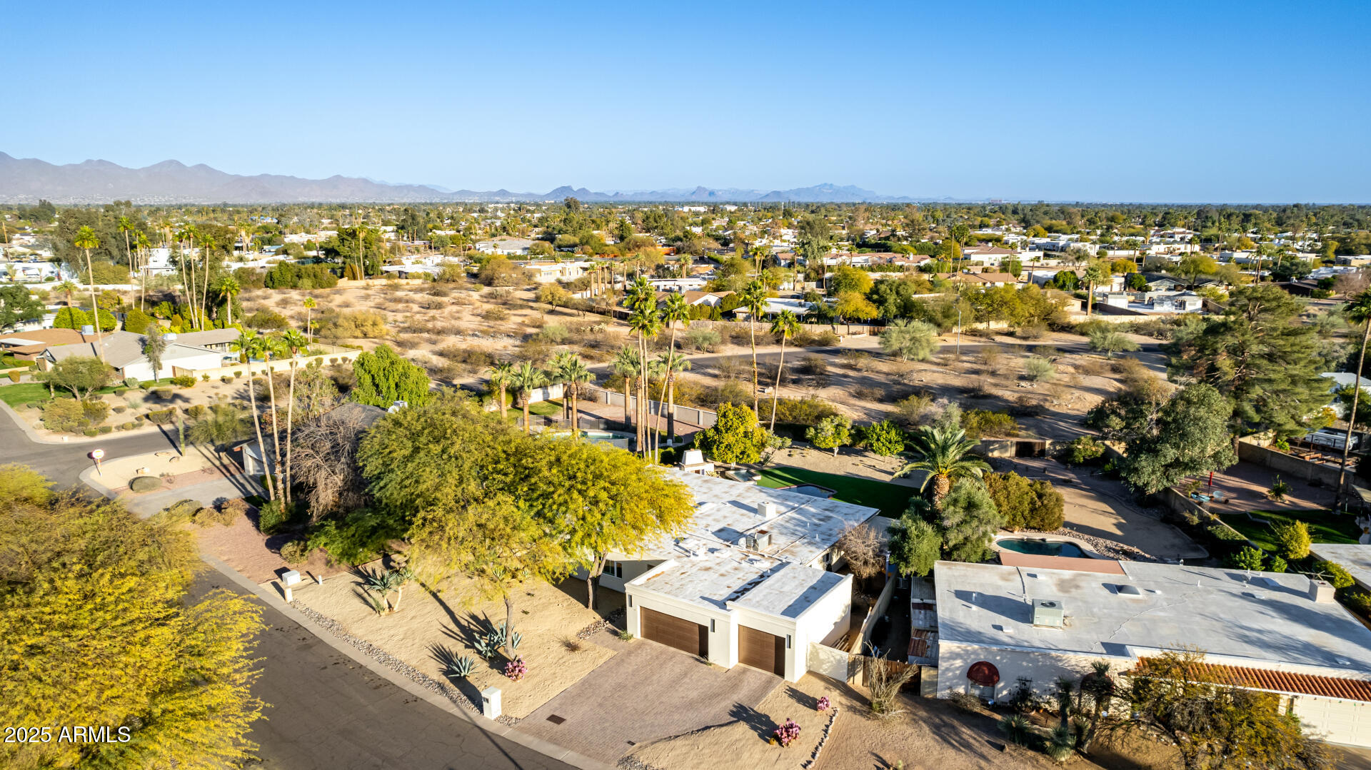10243 N 58TH Place