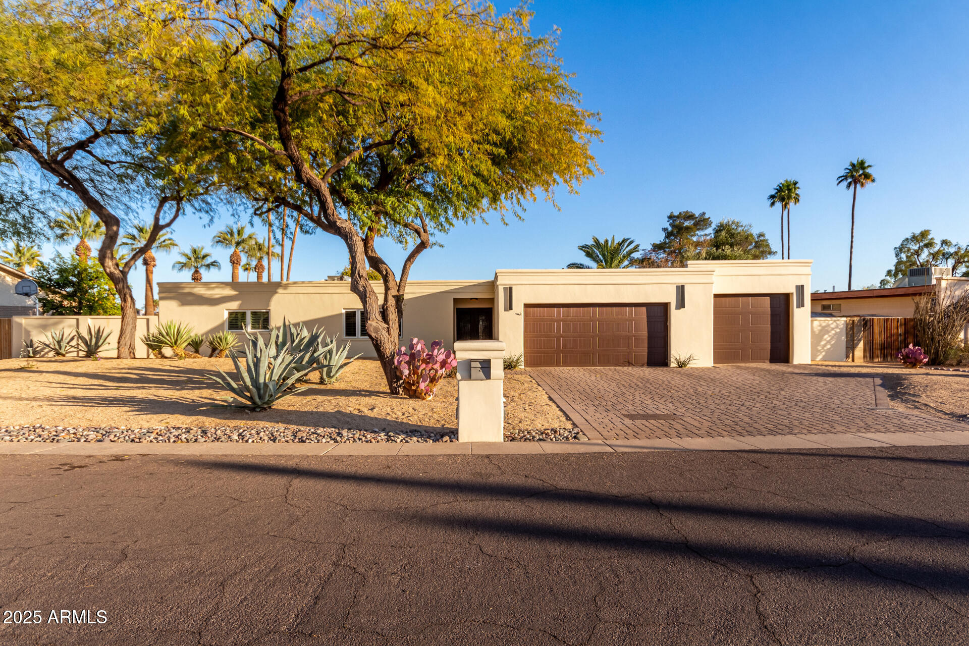 10243 N 58TH Place