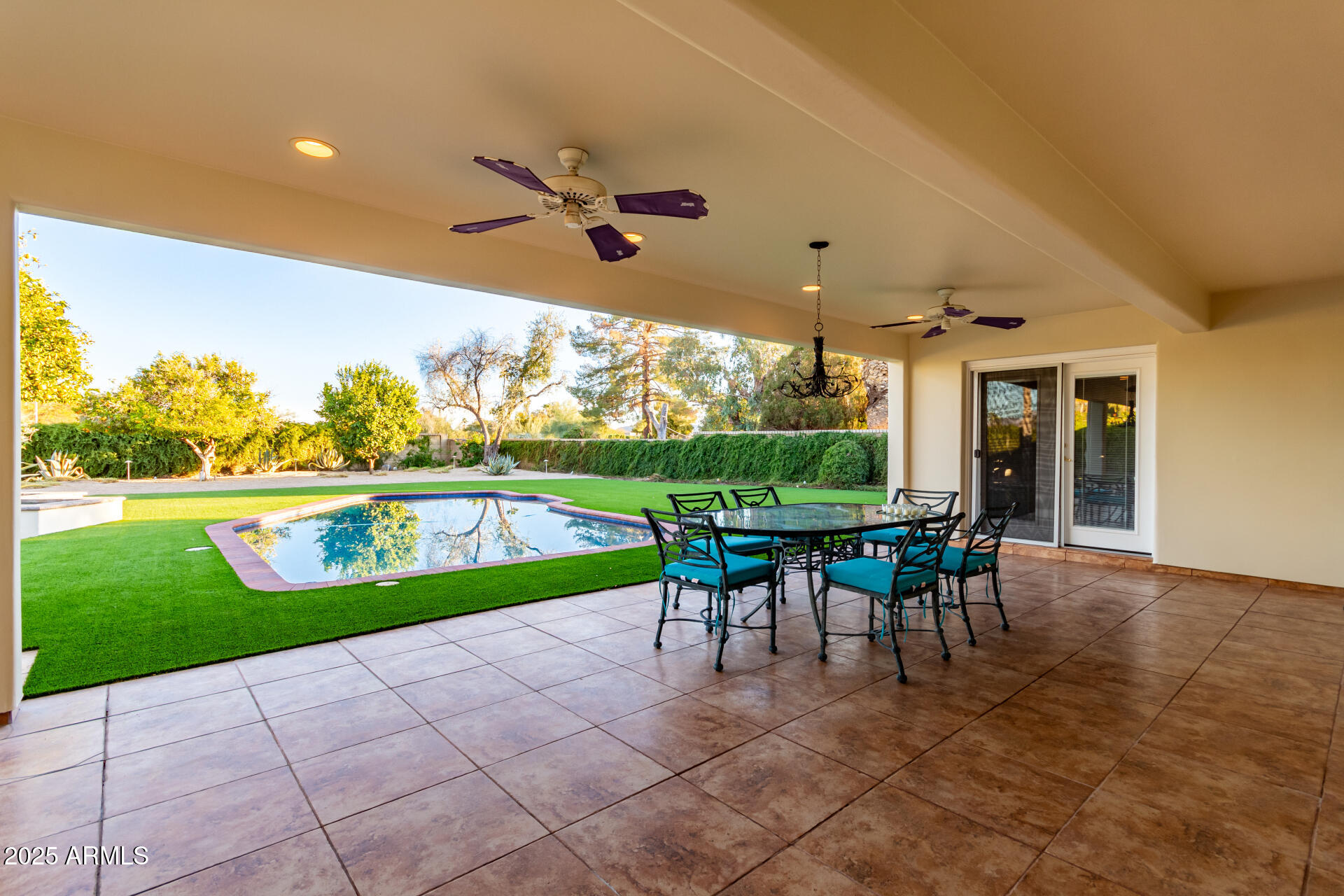 10243 N 58TH Place