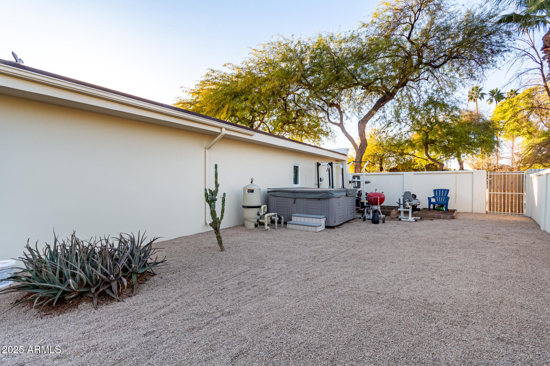 10243 N 58TH Place