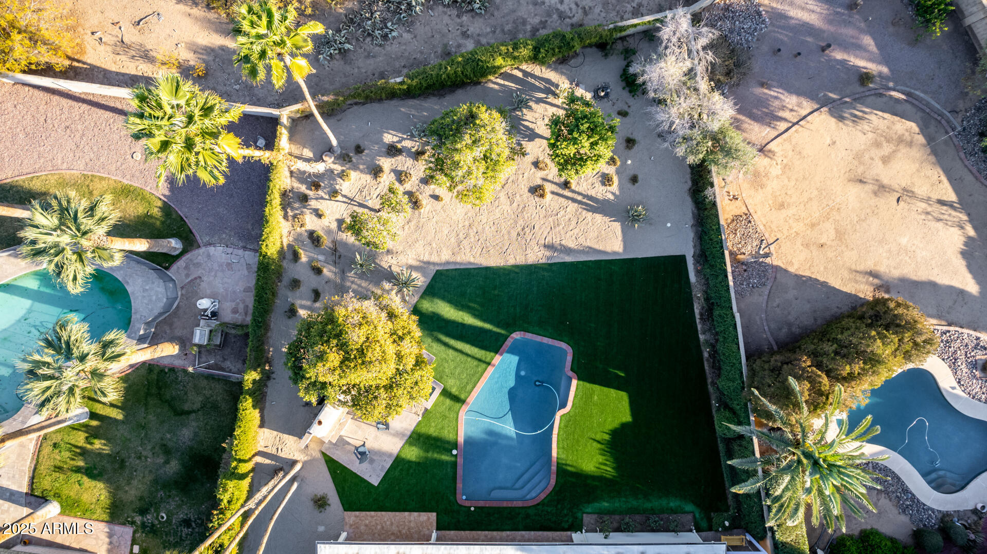 10243 N 58TH Place