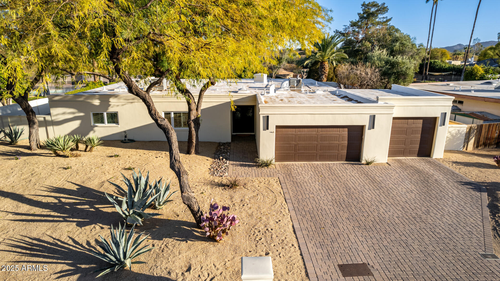 10243 N 58TH Place