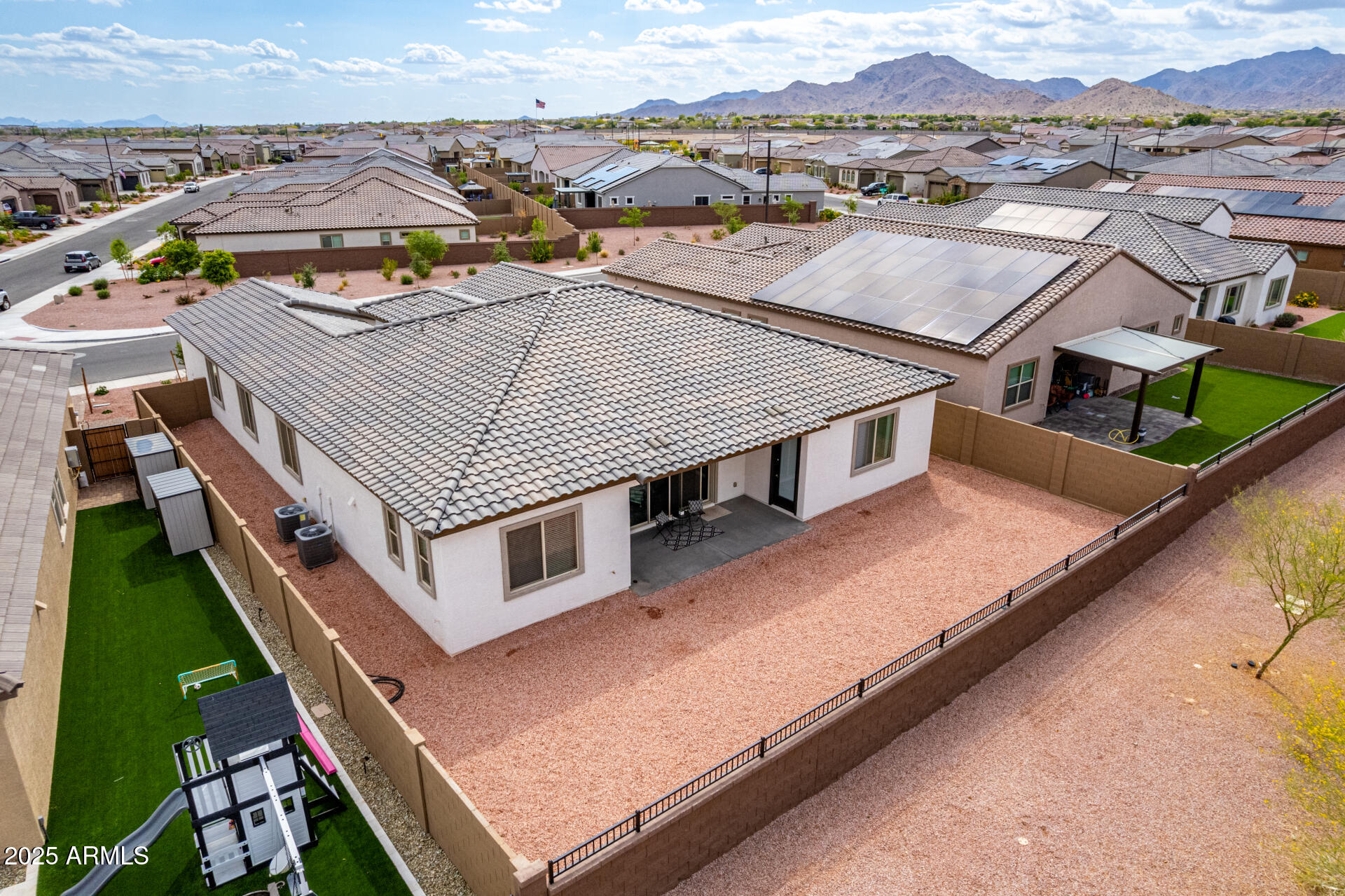 3089 N 200th Avenue