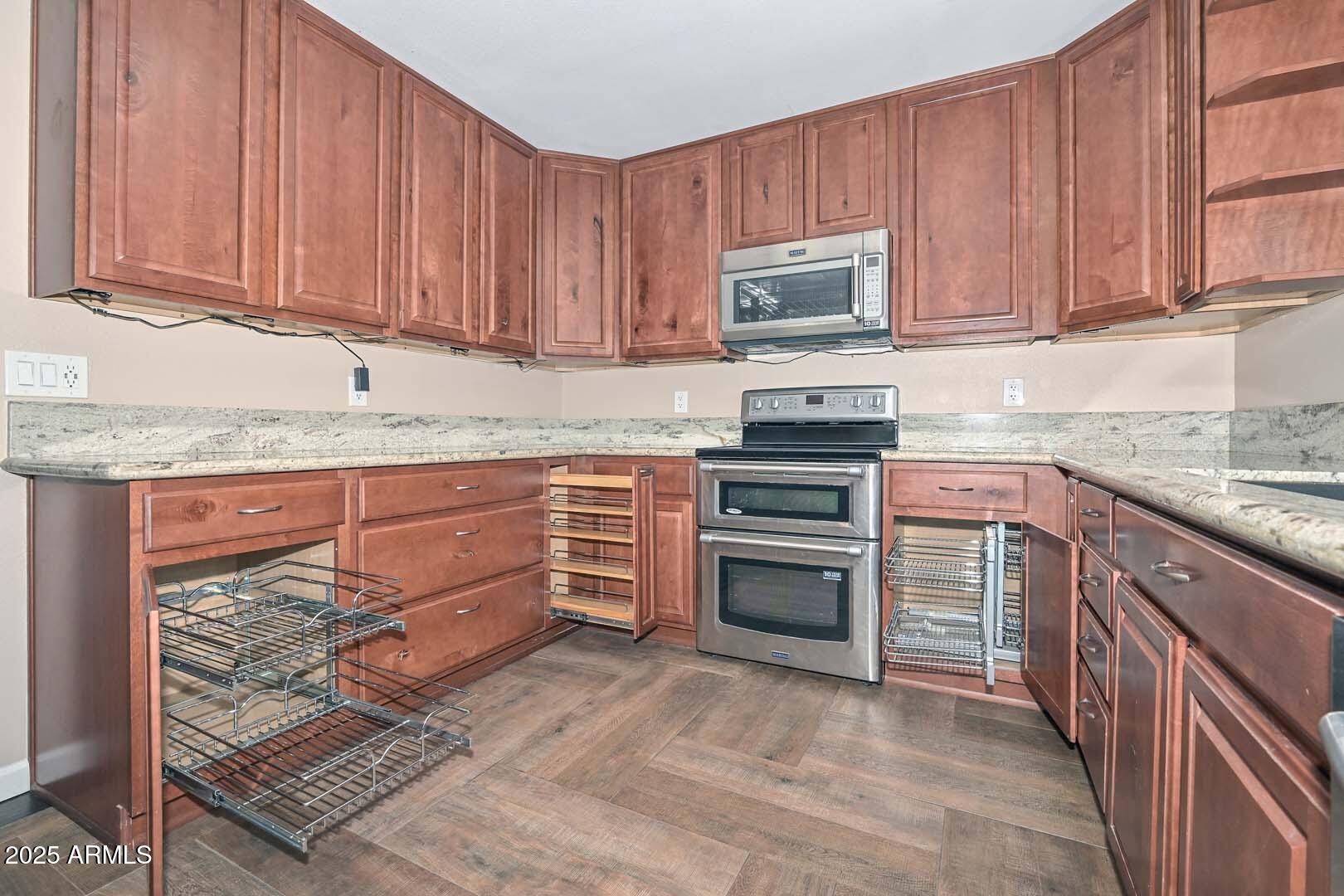 2732 E VILLA RITA Drive