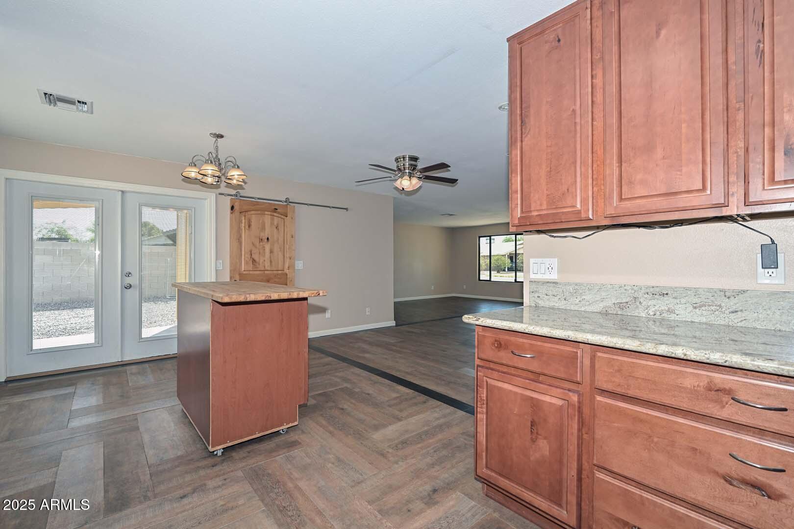 2732 E VILLA RITA Drive