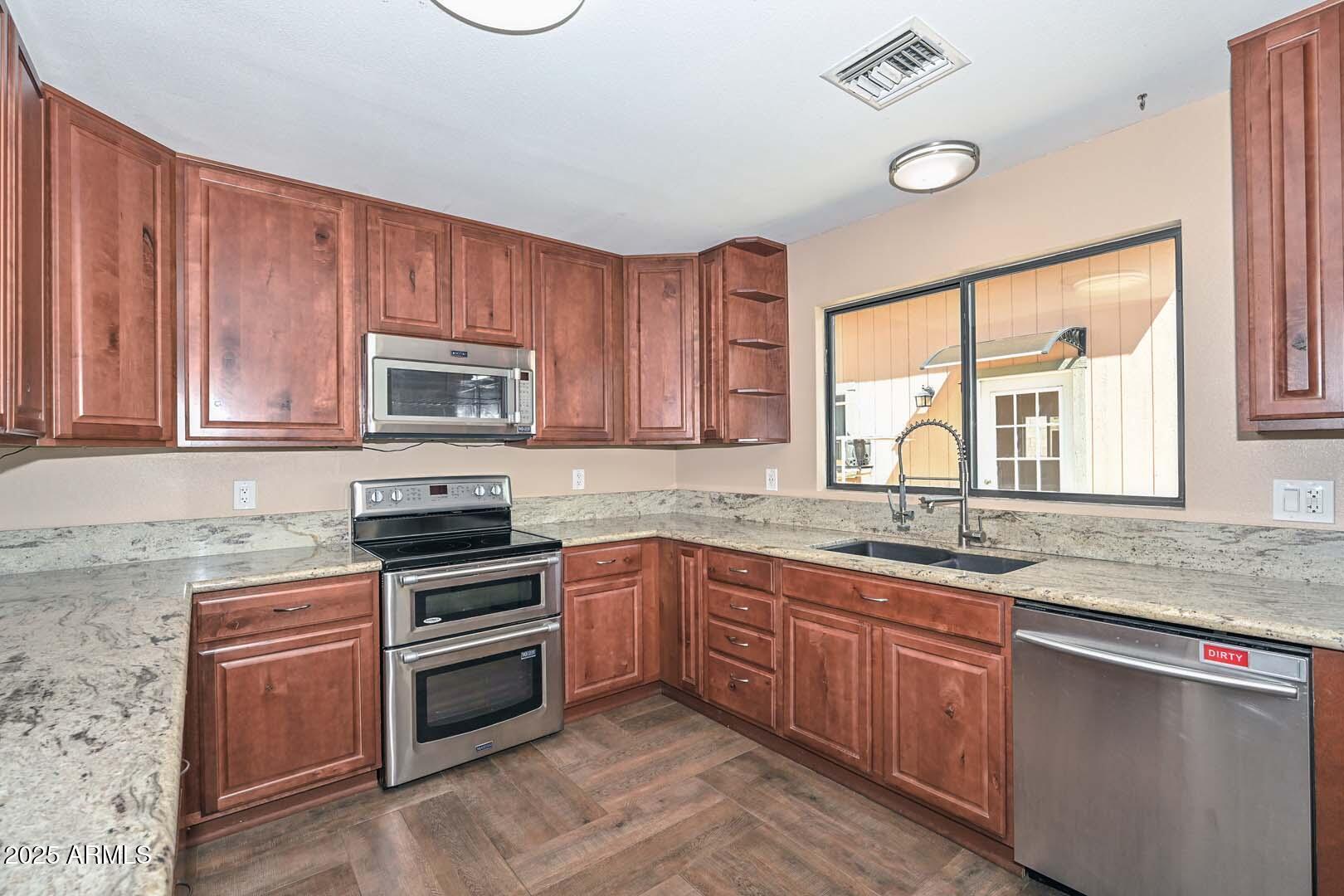 2732 E VILLA RITA Drive