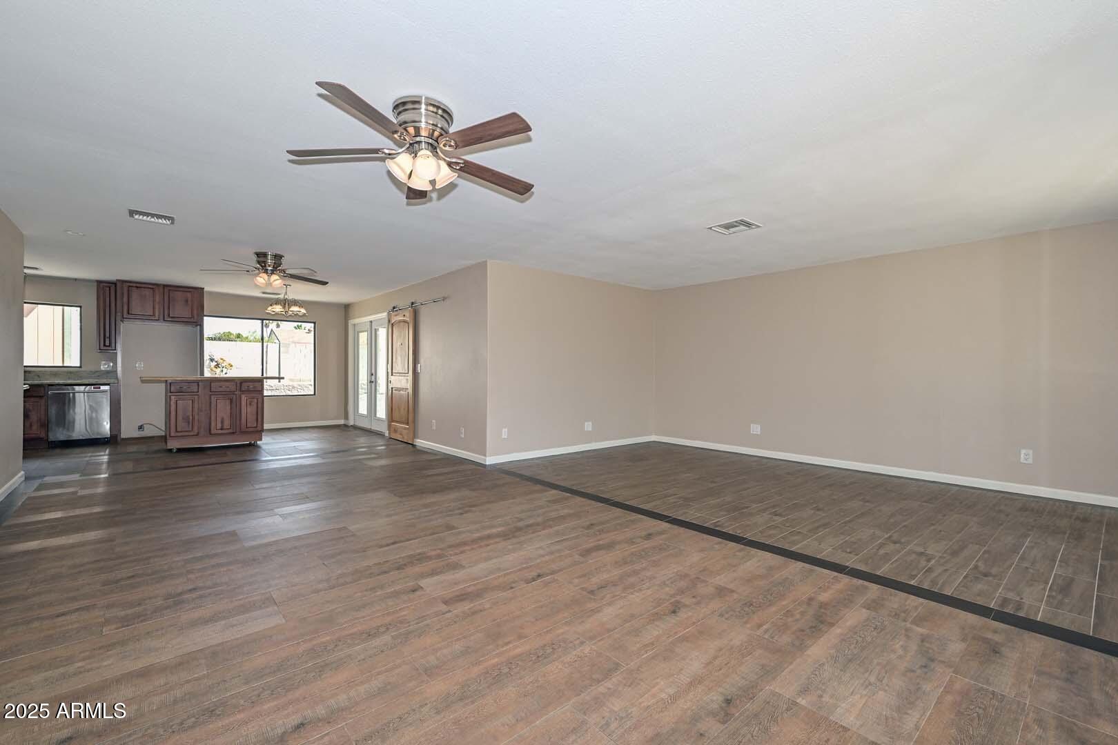 2732 E VILLA RITA Drive
