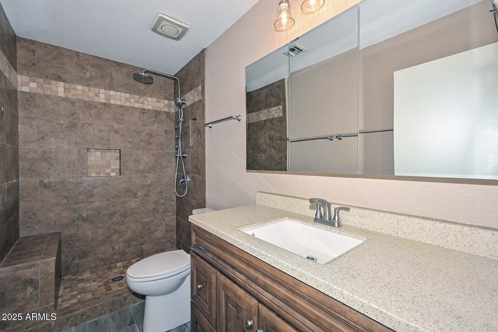 2732 E VILLA RITA Drive
