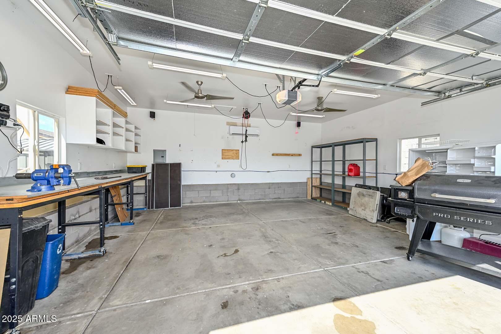 2732 E VILLA RITA Drive