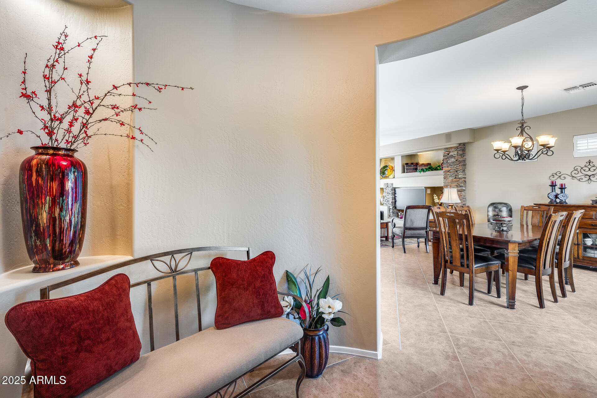 13039 W JUNIPERO Drive