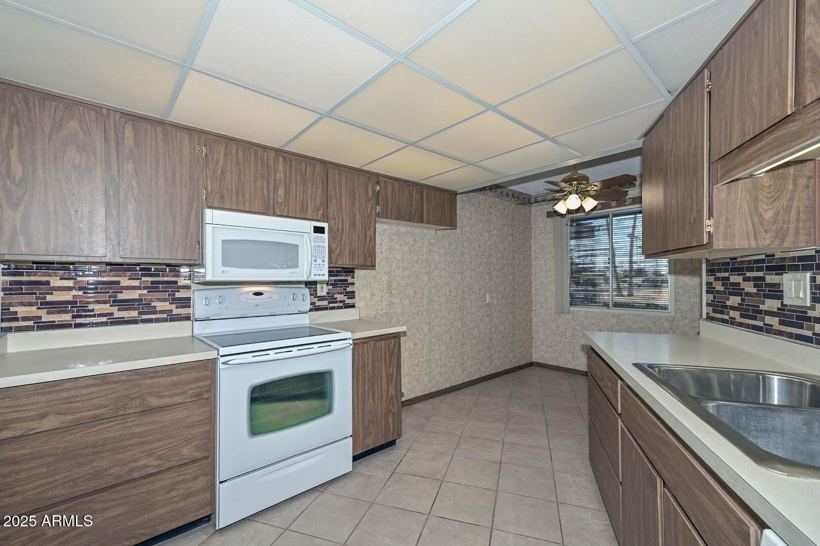 10930 W TOPAZ Drive