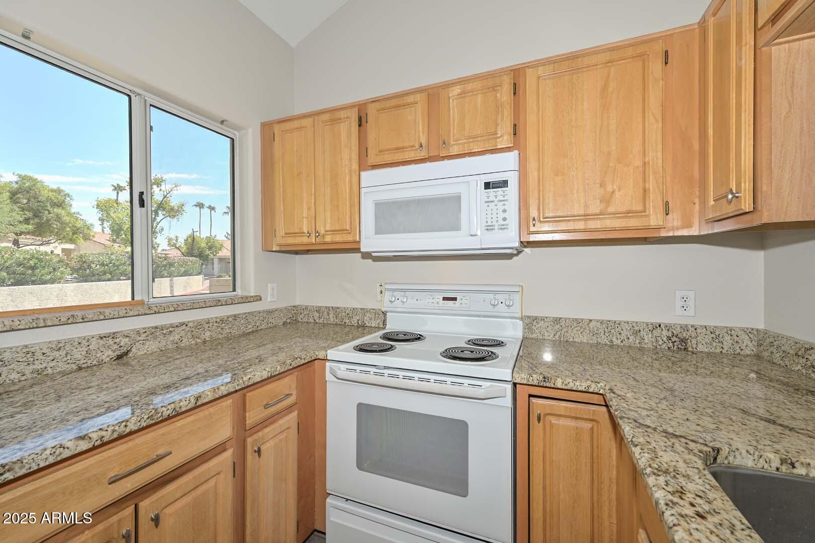 7101 W BEARDSLEY Road 1104